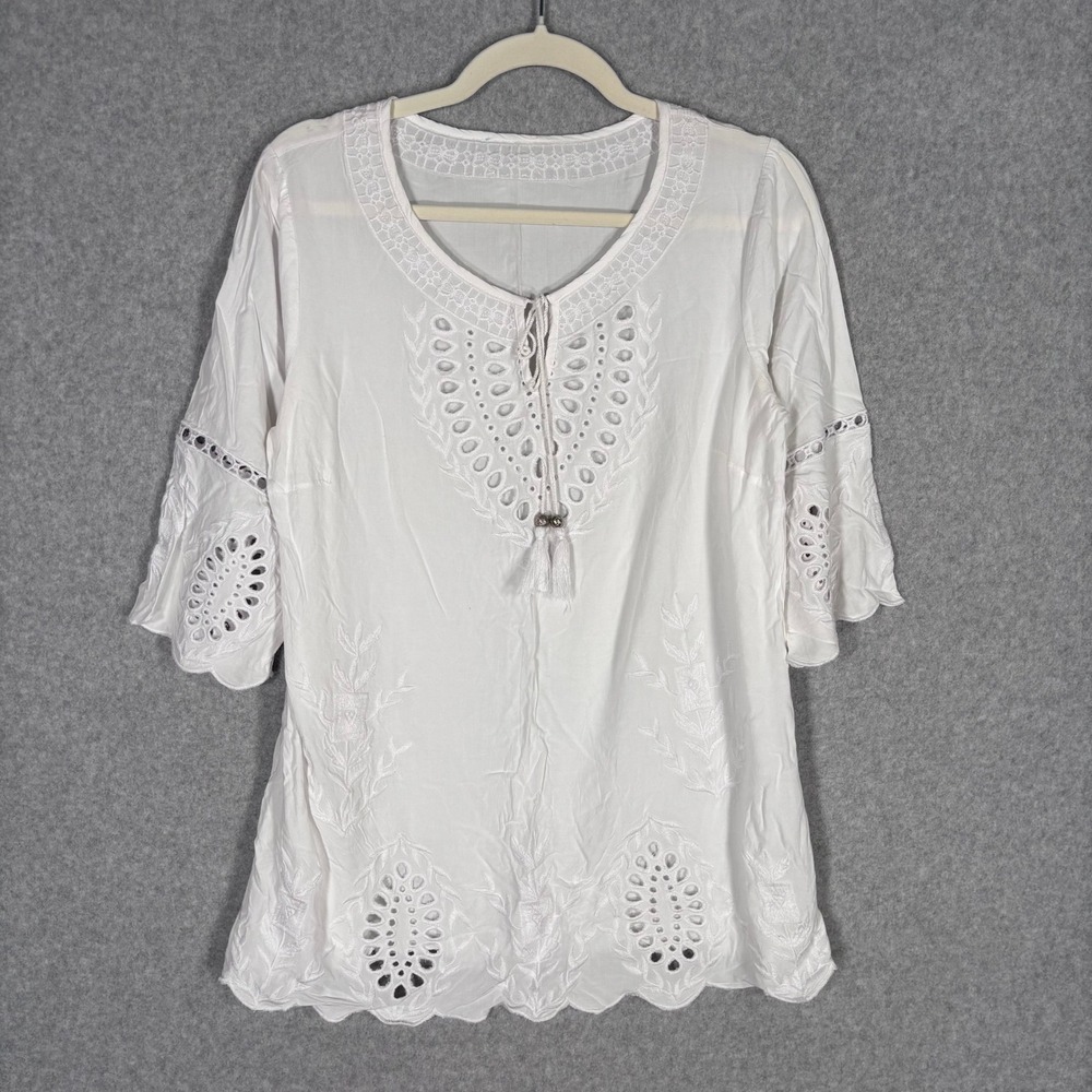 Eyelet Embroidered Boho Tunic Top S/M White Cover Up Cottage Resort Cruise Beach
